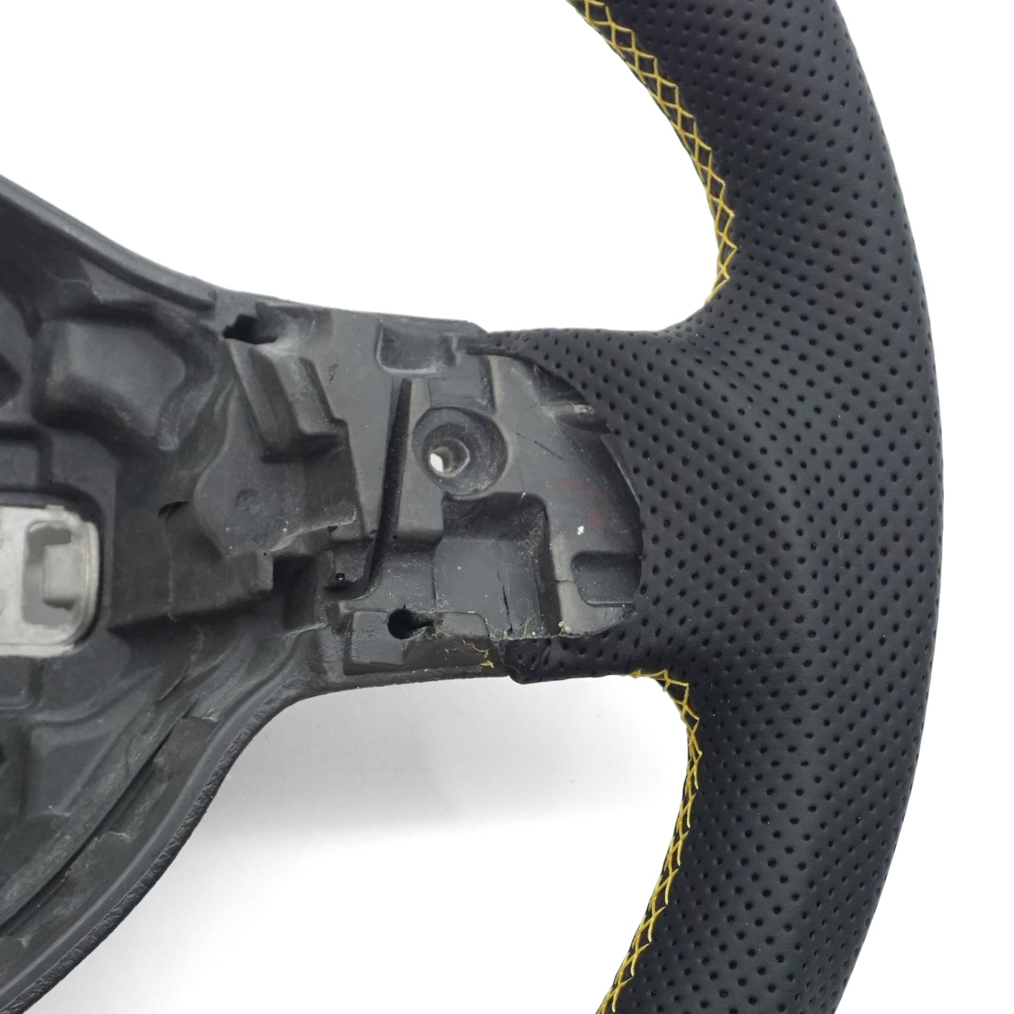 For VW Golf 6 GTI Golf MK6 GTI Custom carbon fiber leather semi-perforated leather steering wheel Customized styles