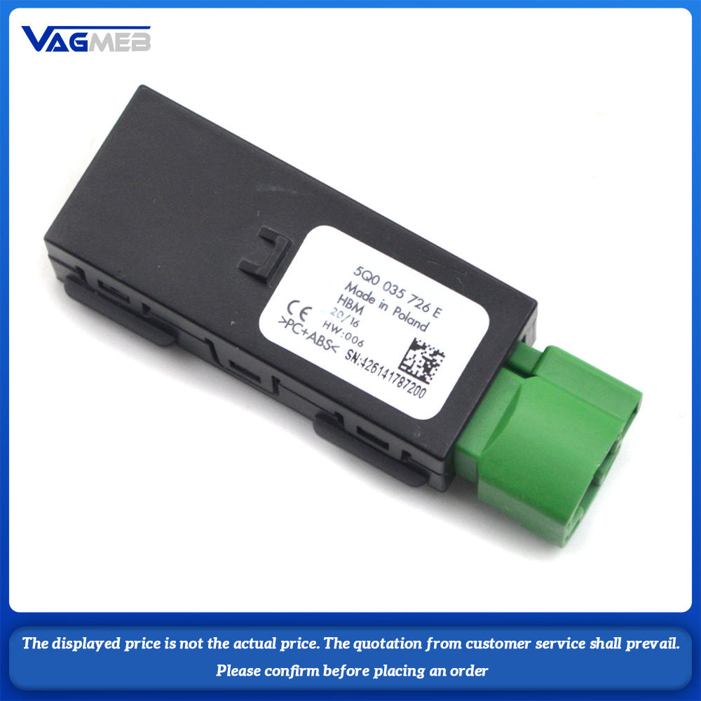 For VW Golf 7 MK7 VII For Passat B8 CarPlay Media USB AUX Switch MIB2 MDI USB AMI Adapter Plug Socket 5Q0035726E 5Q0 035 726 E
