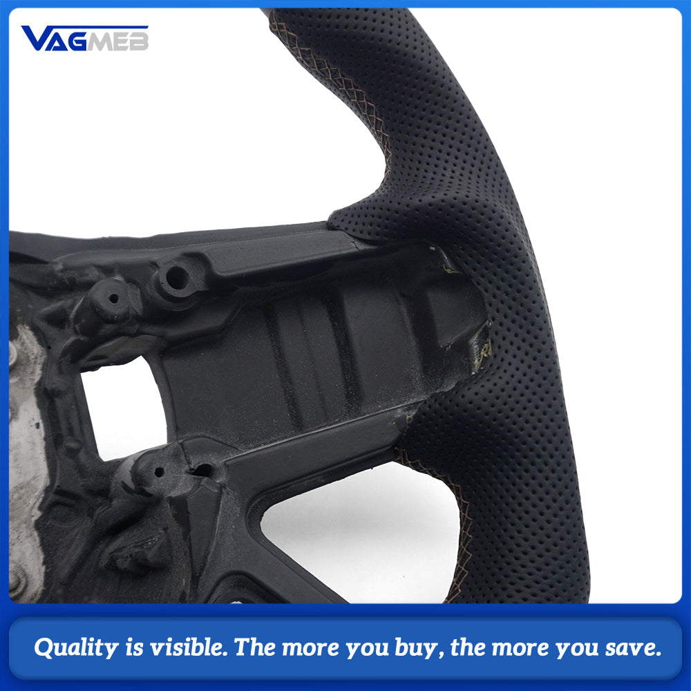 Matte carbon fiber perforated steering wheel With heating For Land Rover Defender Range Rover Defender L663 Discovery 5 III L462 2020-2024